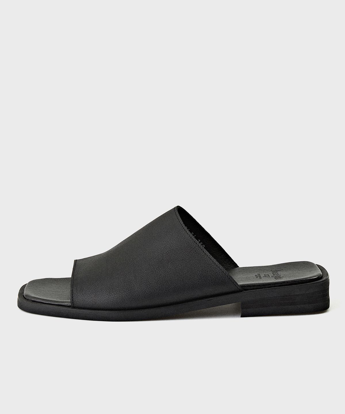 조셉트(JOSEPHT) TROY BLACK [VIBRAM]