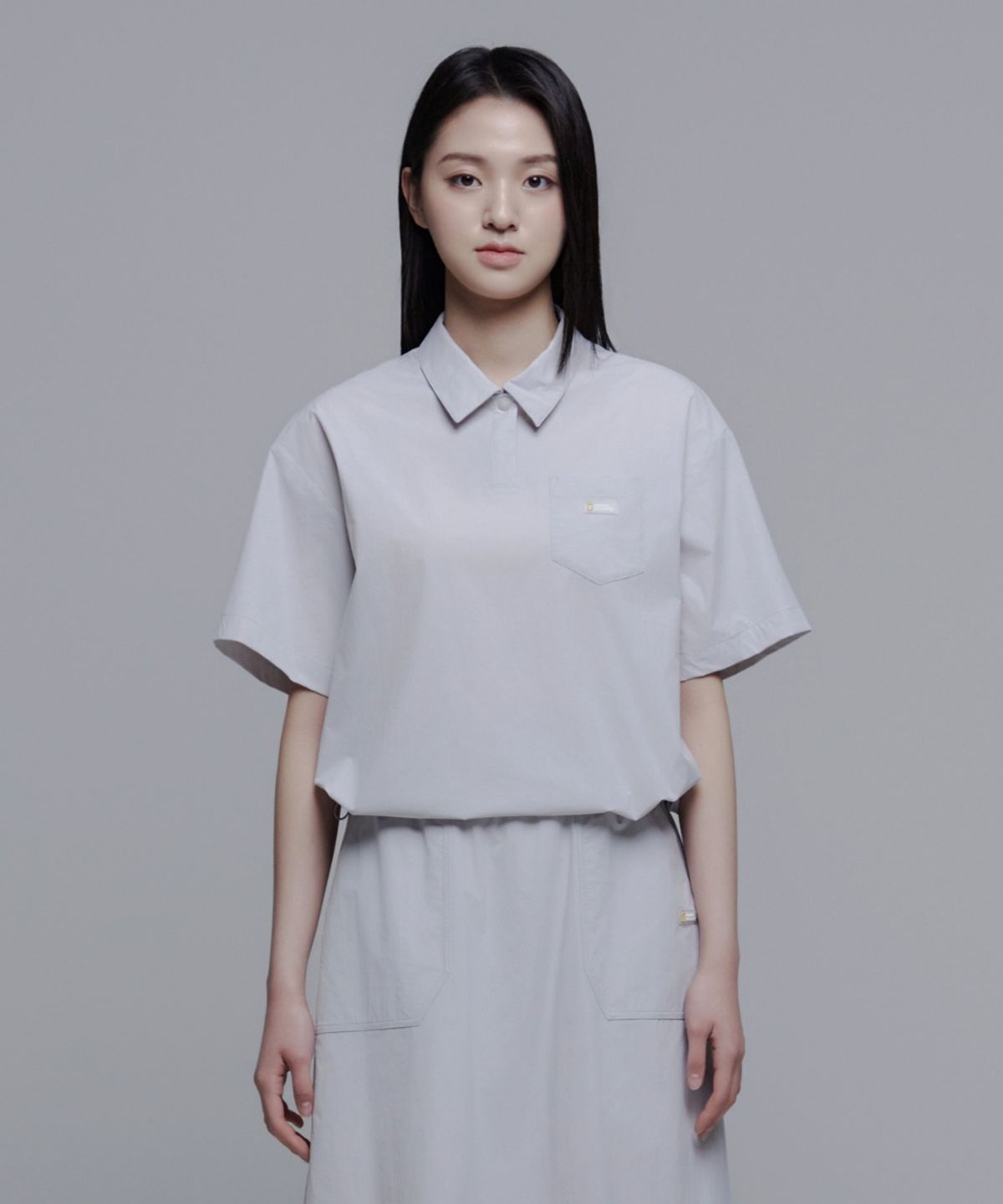 내셔널지오그래픽(NATIONALGEOGRAPHIC) N242WTS960 여성 아델리 경량 우븐 스트레치 카라티셔츠 ICE GREY