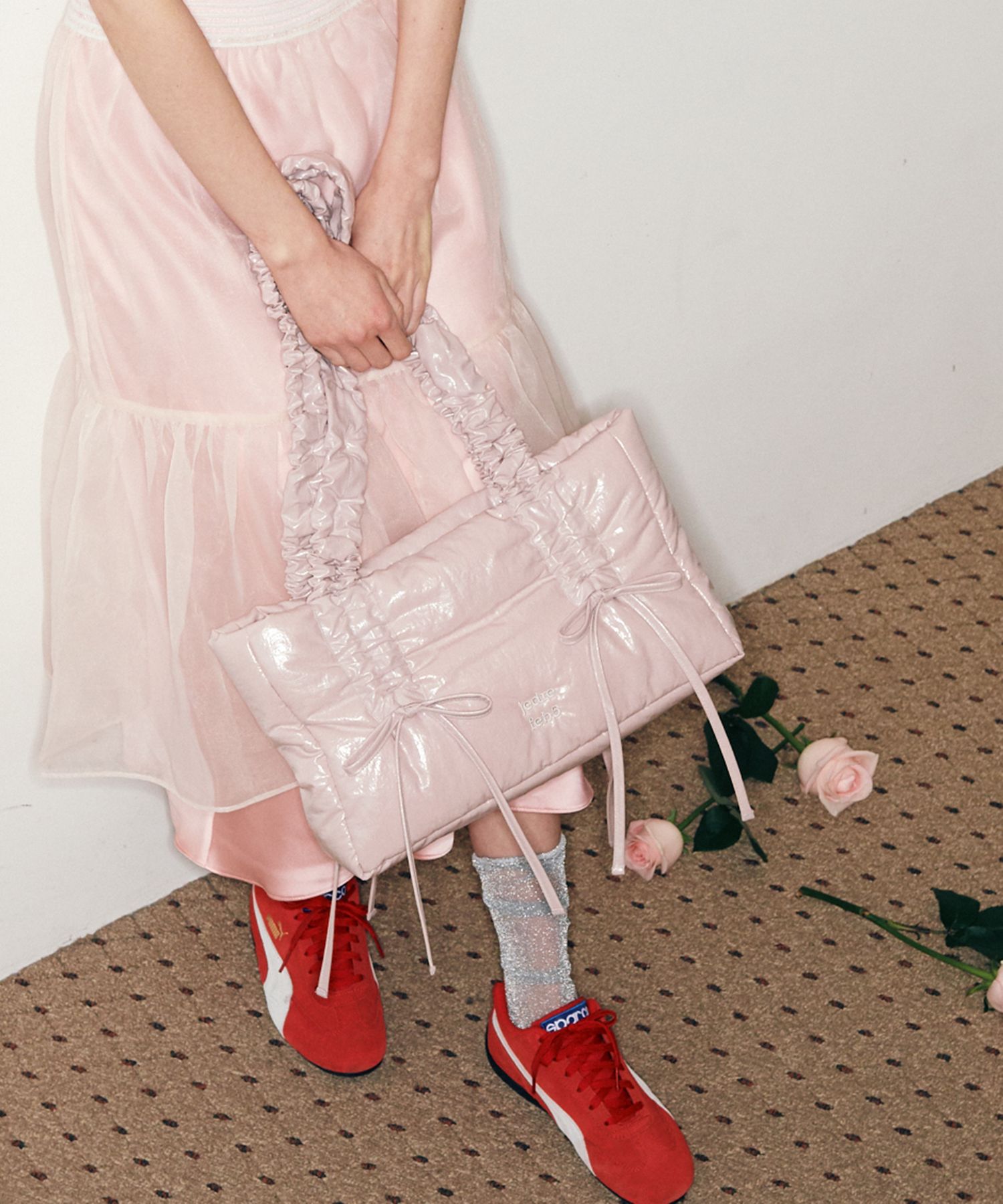 ☆JEDREFEB5☆ Glossy Butterfly Shoulder Bag Medium MUSINSA | JEDREFEB5 Glossy Butterfly Shoulder Bag Medium