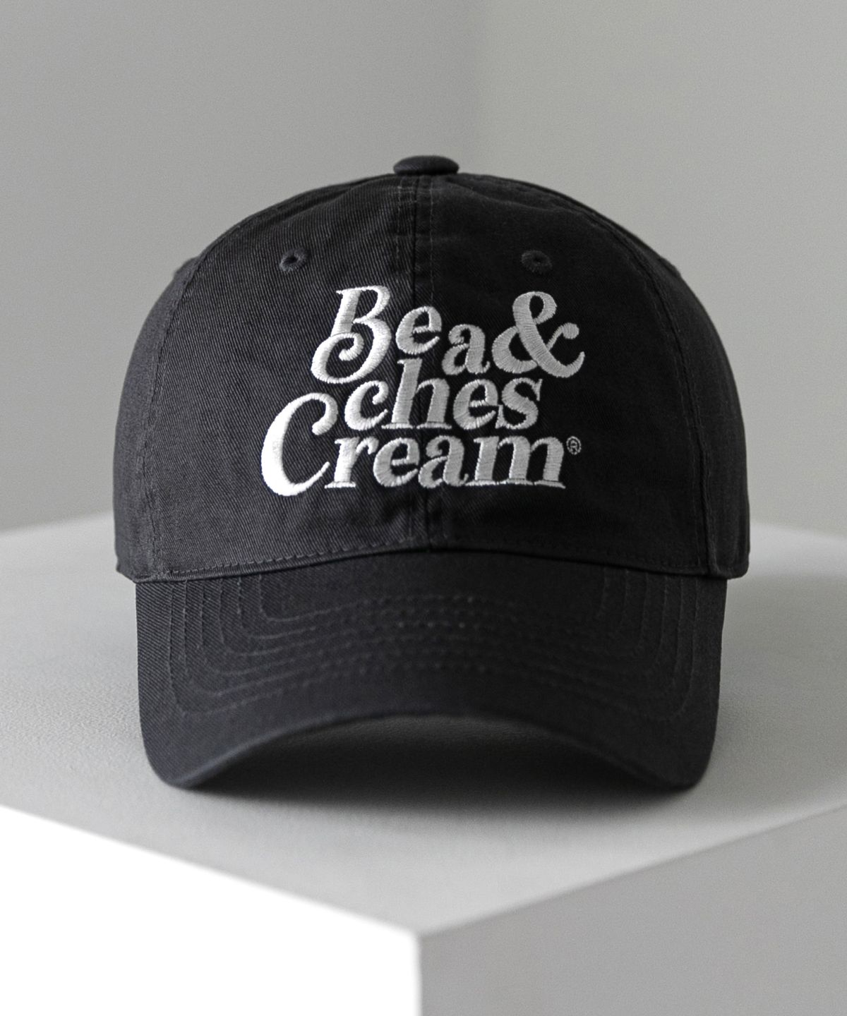 비치스앤크림(BEACHESANDCREAM) ORIGINAL LOGO BALL CAP-CHARCOAL
