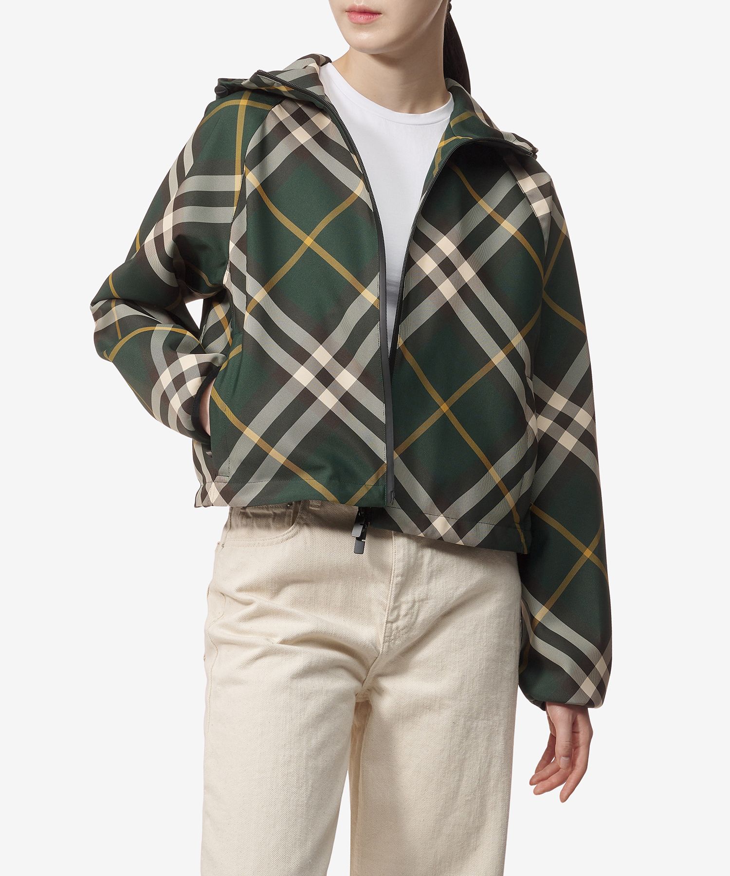 BURBERRY|JACKETS (Crop Checkered Light Jacket (8081889) MUSINSA | BURBERRY Crop Check Light Relaxed Fit Jacket - Ivy