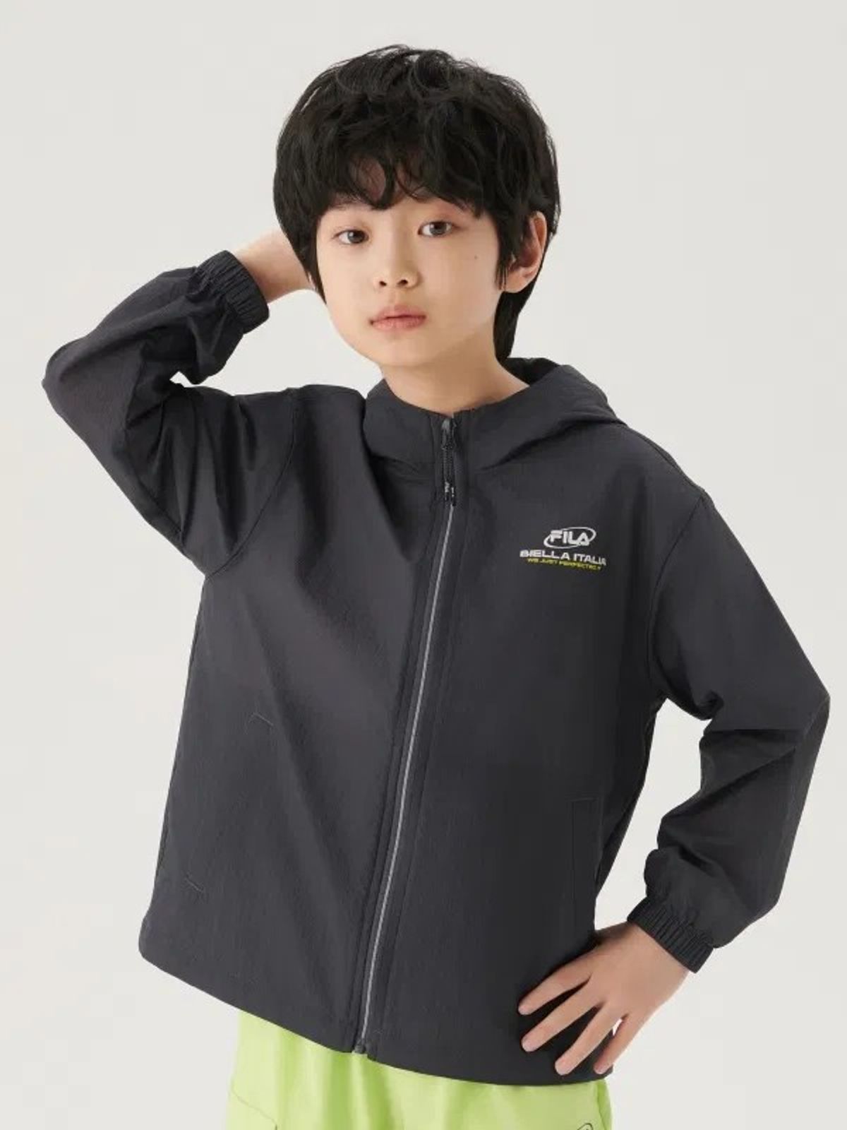 휠라 키즈(FILA KIDS) 에센셜 경량 바람막이