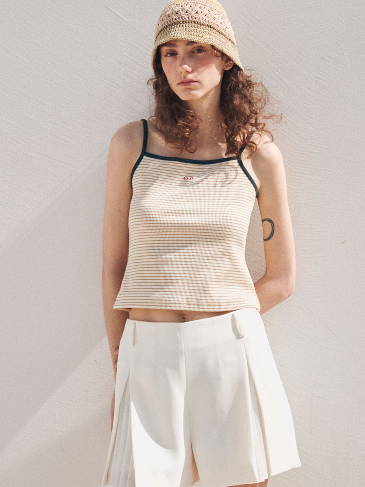 오앨(OUEL) FRONT PLEATS SHORTS_IVORY
