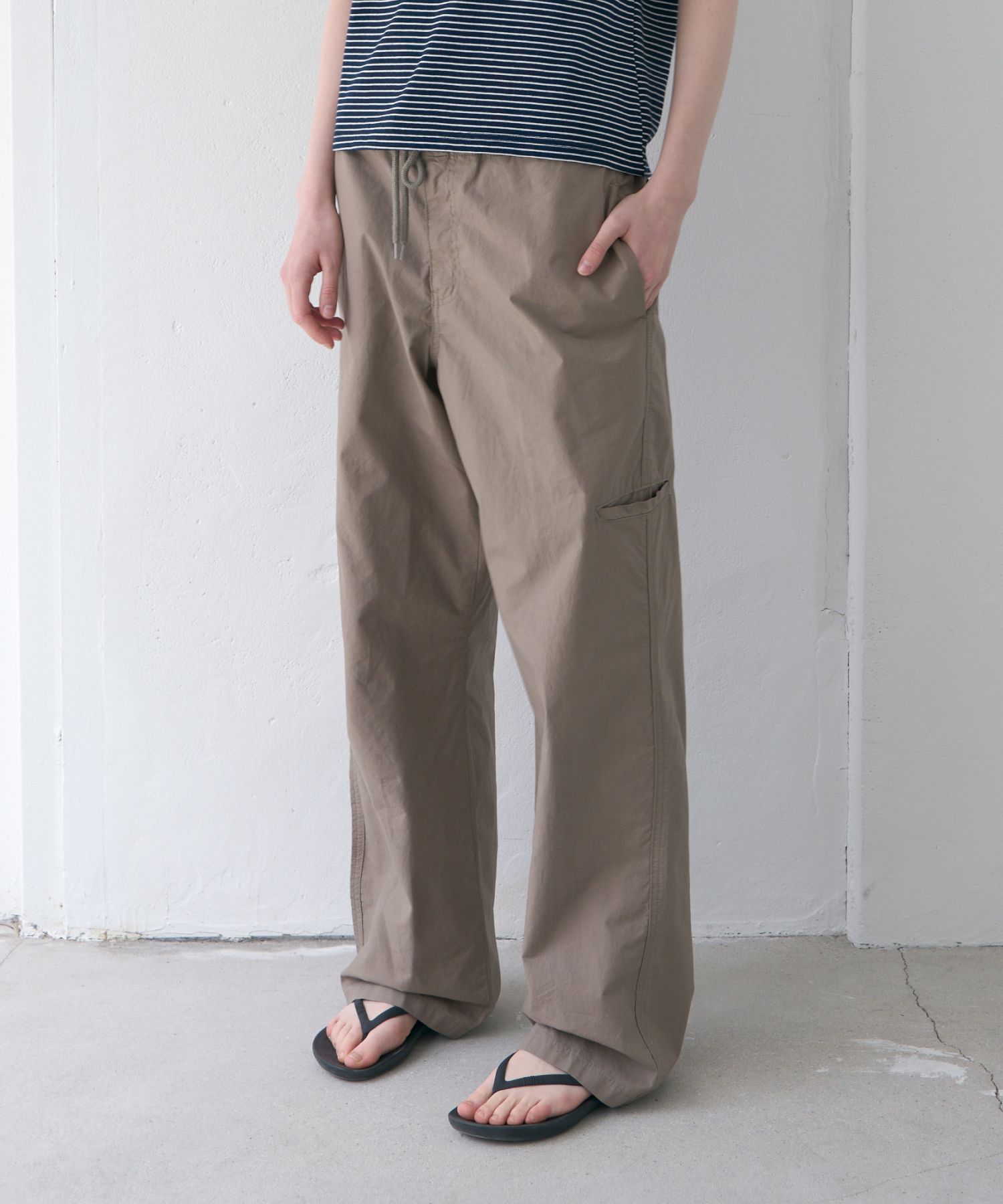 ★ POSZER★ String Parachute Pants Mocha 241SPCPT017 MUSINSA | POSZER String Parachute Pants (Mocha)