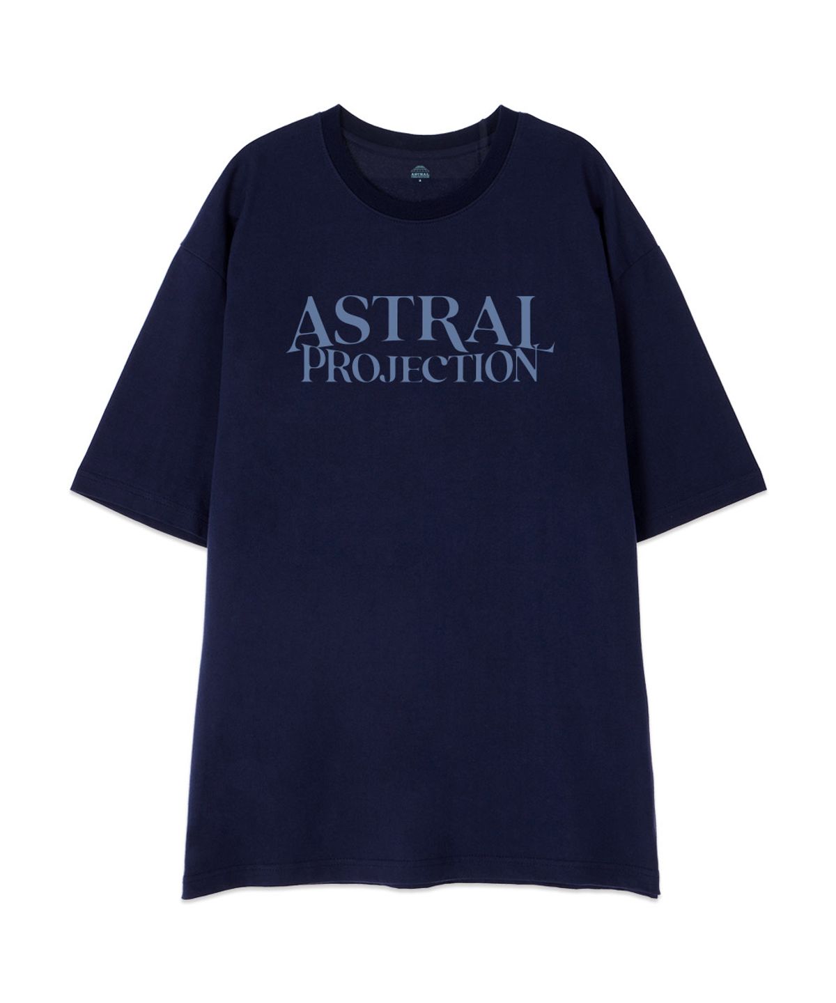 아스트랄 프로젝션(ASTRAL PROJECTION) [오버핏]베이직 레터링 13수 면 라운드 넥 반팔 티셔츠_네이비