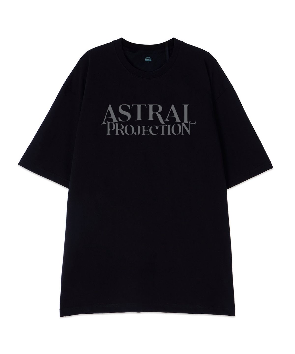 아스트랄 프로젝션(ASTRAL PROJECTION) [오버핏]베이직 레터링 13수 면 라운드 넥 반팔 티셔츠_블랙