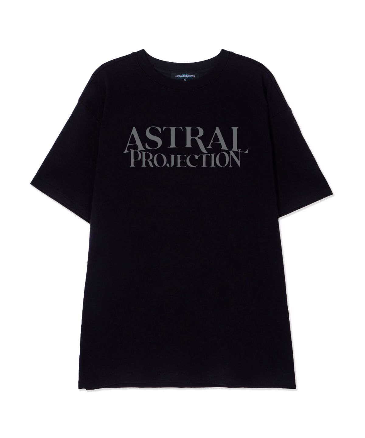 아스트랄 프로젝션(ASTRAL PROJECTION) 베이직 레터링 수피마 코튼 라운드 넥 반팔 티셔츠_블랙