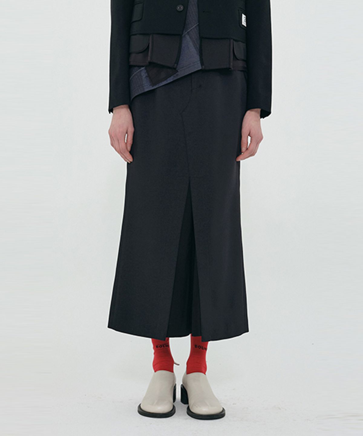 래코드(RECODE) Basic Suit Long Skirt_RQKAS24525BKX
