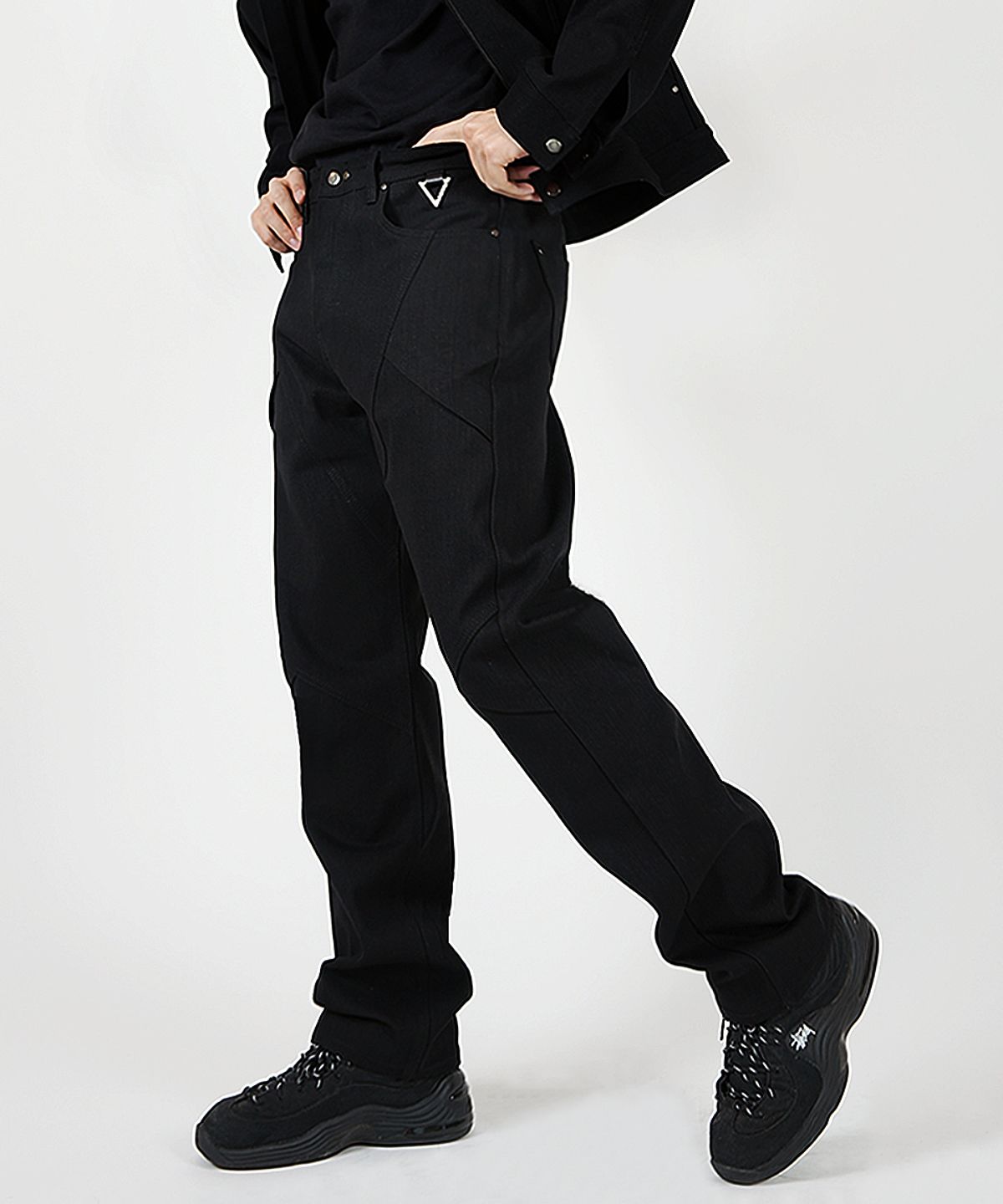 블랙비스트(VLACK VEAST) VC4304 _DENIM PANTS _Black