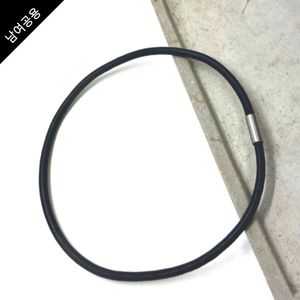 [남여공용]써지컬스틸 무광자석팬던트 원통가죽 목걸이 /GHMN-453