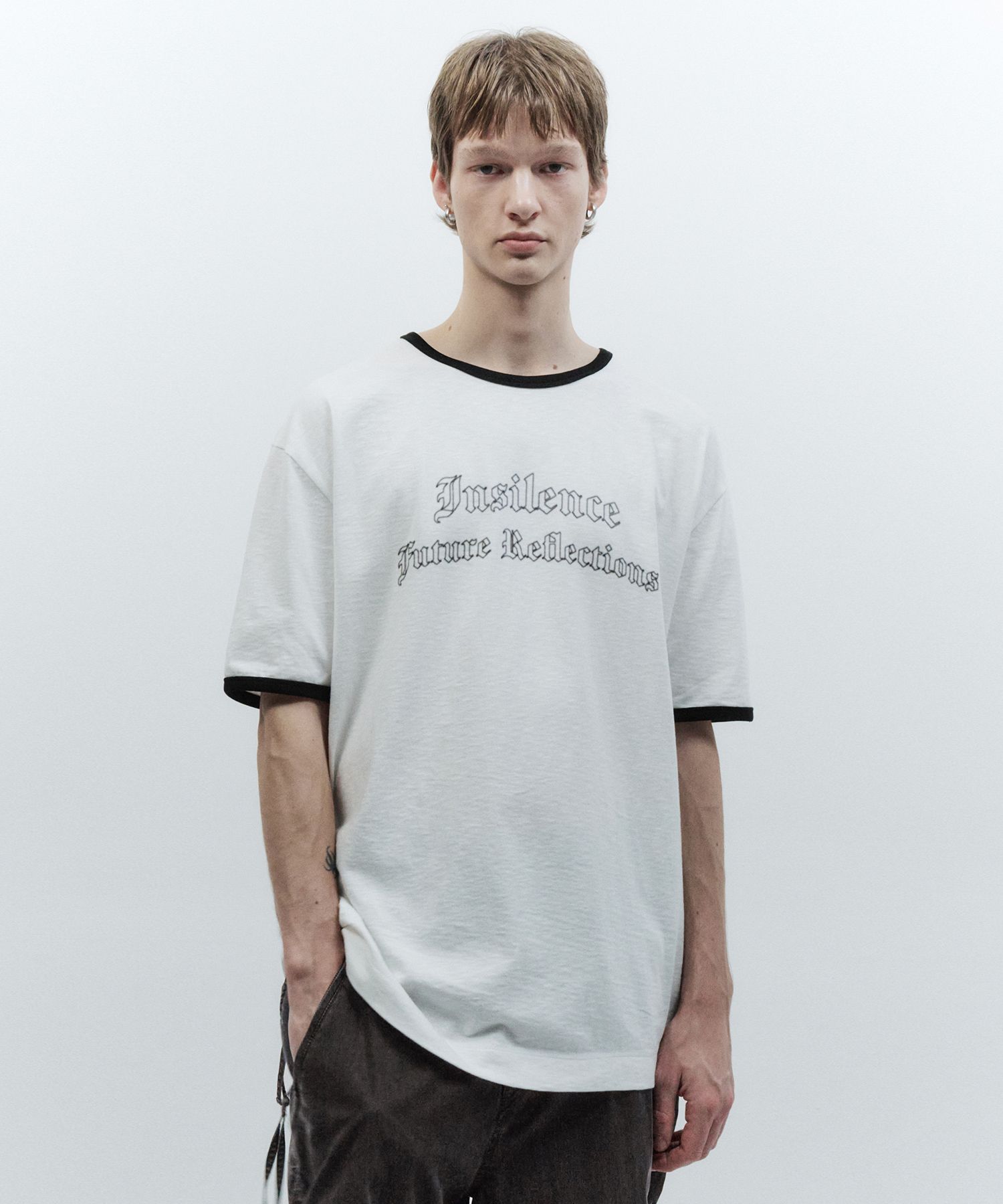 【INSILENCE】FRONT LOGO T-SHIRT MUSINSA | INSILENCE Gothic Logo Ringer T-shirt WHITE