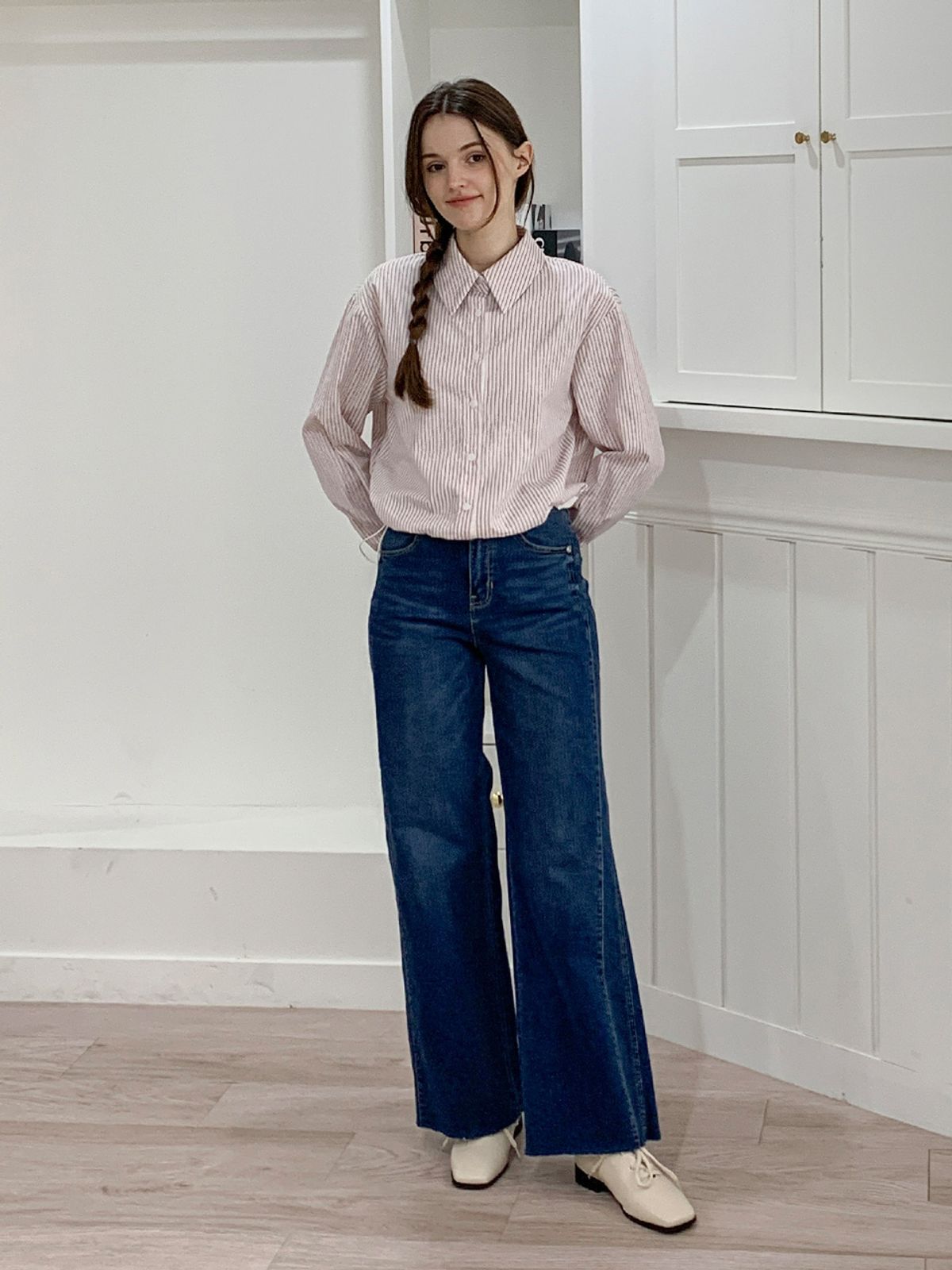 드라로얄(DELAROYAL) Semi wide straight machine denim pants