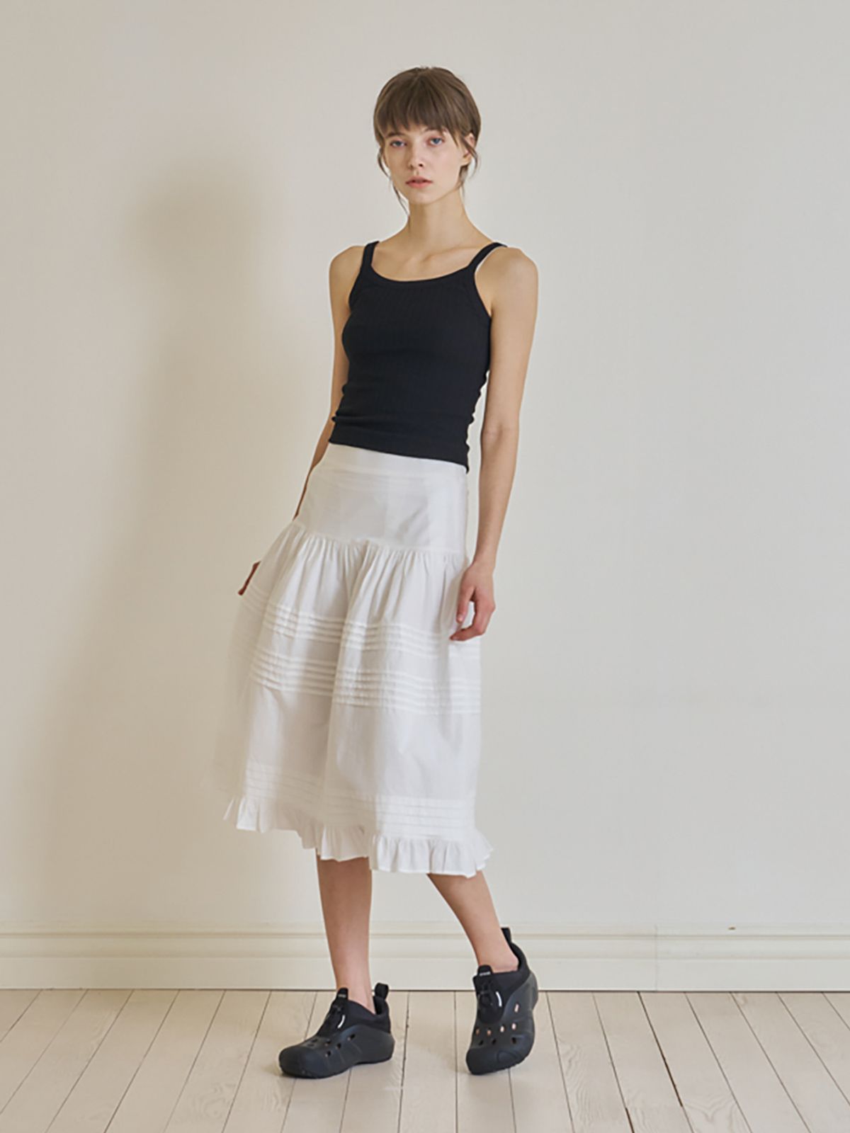 노우드(NOEUD) Ribbed square sleeveless (Black)