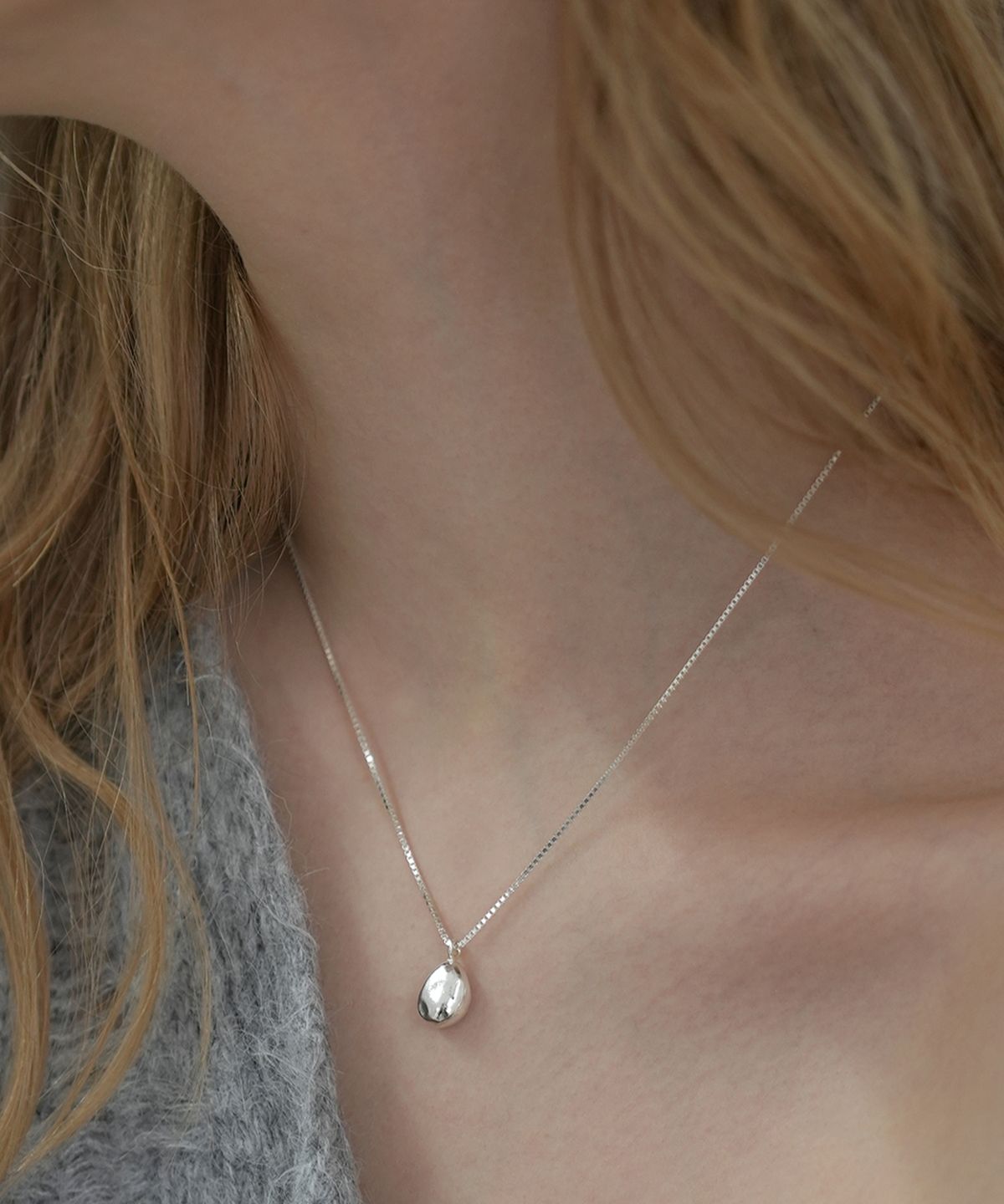 레인디어(REINDEER) GENTLE STONE NECKLACE 06
