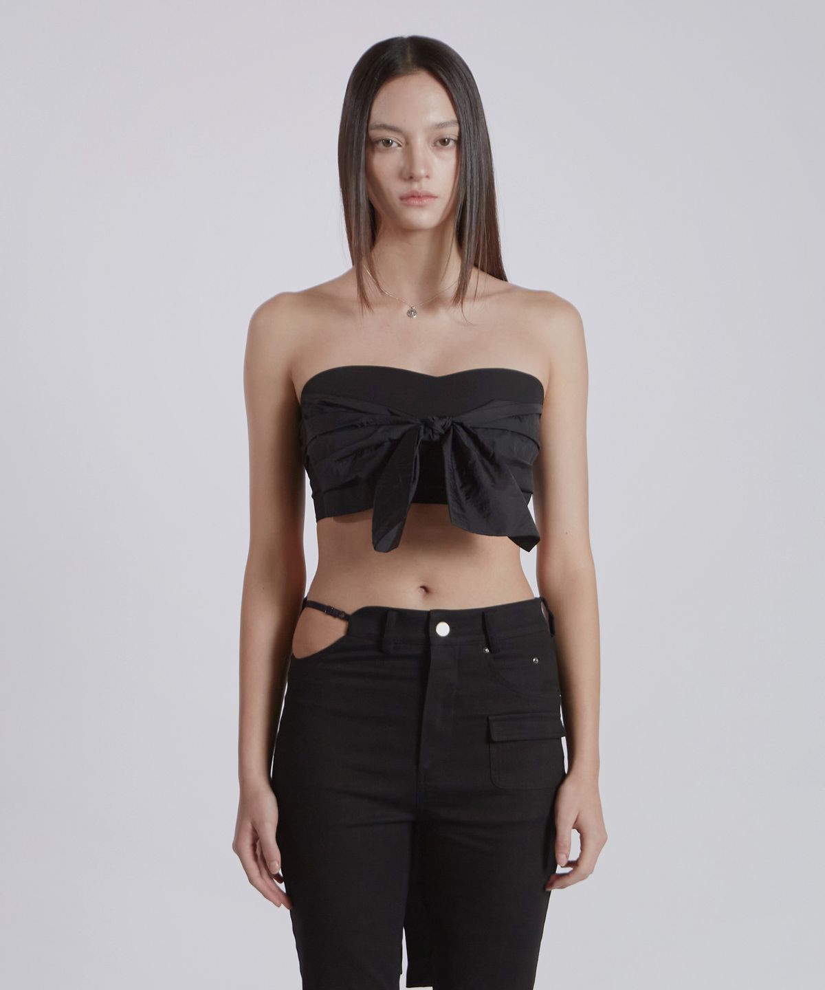 진주유즈(JINJUSE) LAYERED KNOT TOP[BLACK]