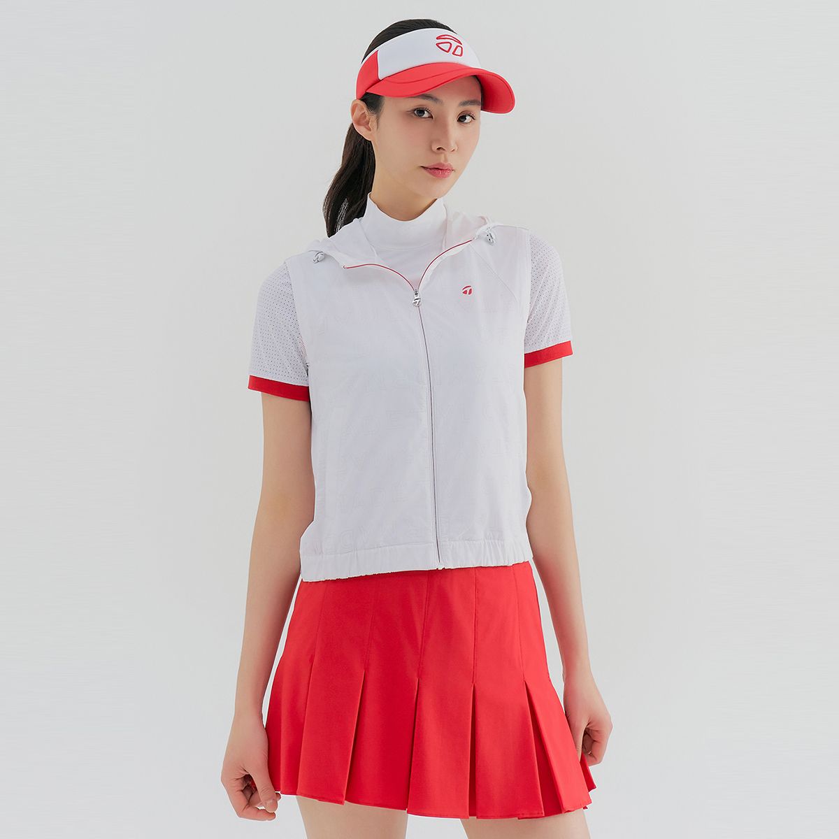 테일러메이드 어패럴(TAYLORMADE APPAREL) 여성 후드 크롭 베스트 T8031VN6105-100