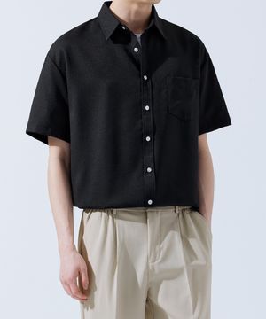 솔리드 링클프리 루즈핏 무지 반팔 셔츠 블랙