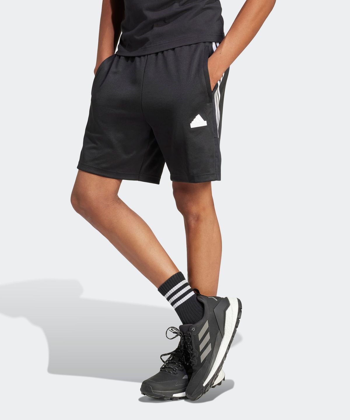 아디다스(ADIDAS) 티로 숏 팬츠 - 블랙 / IP3793