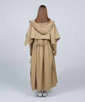 Back pleats long trench coat