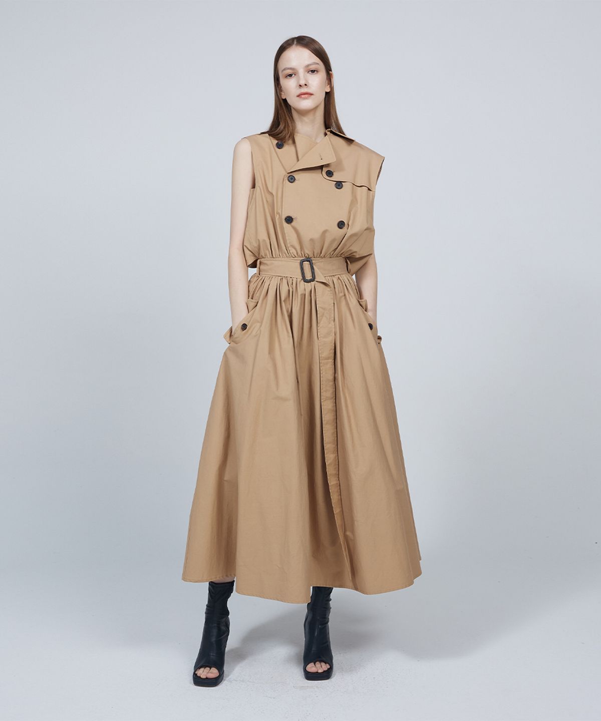 므아므(MMAM) Signature sleeveless trench coat dress