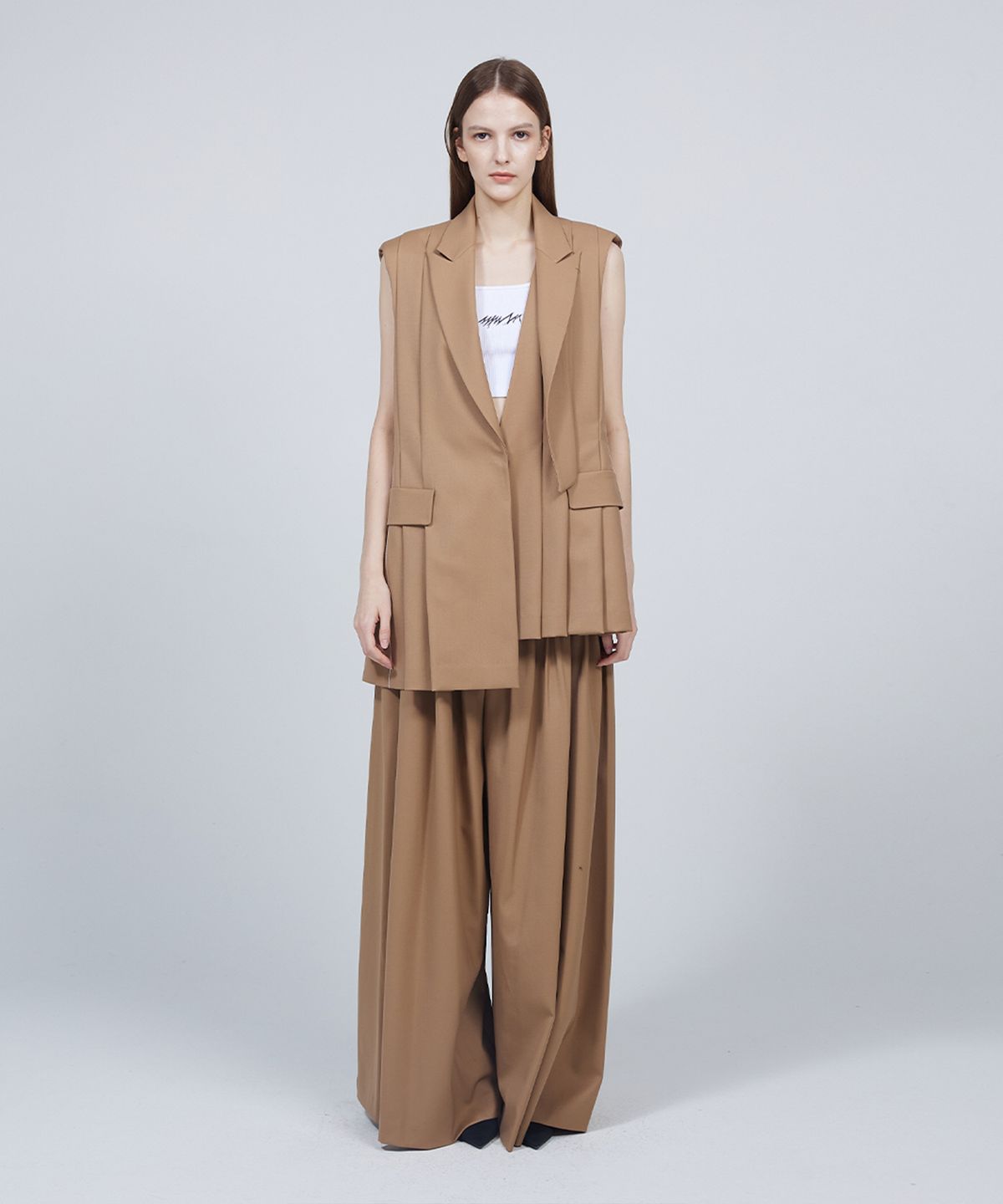 므아므(MMAM) Signature unbalance pin tuck flare slacks