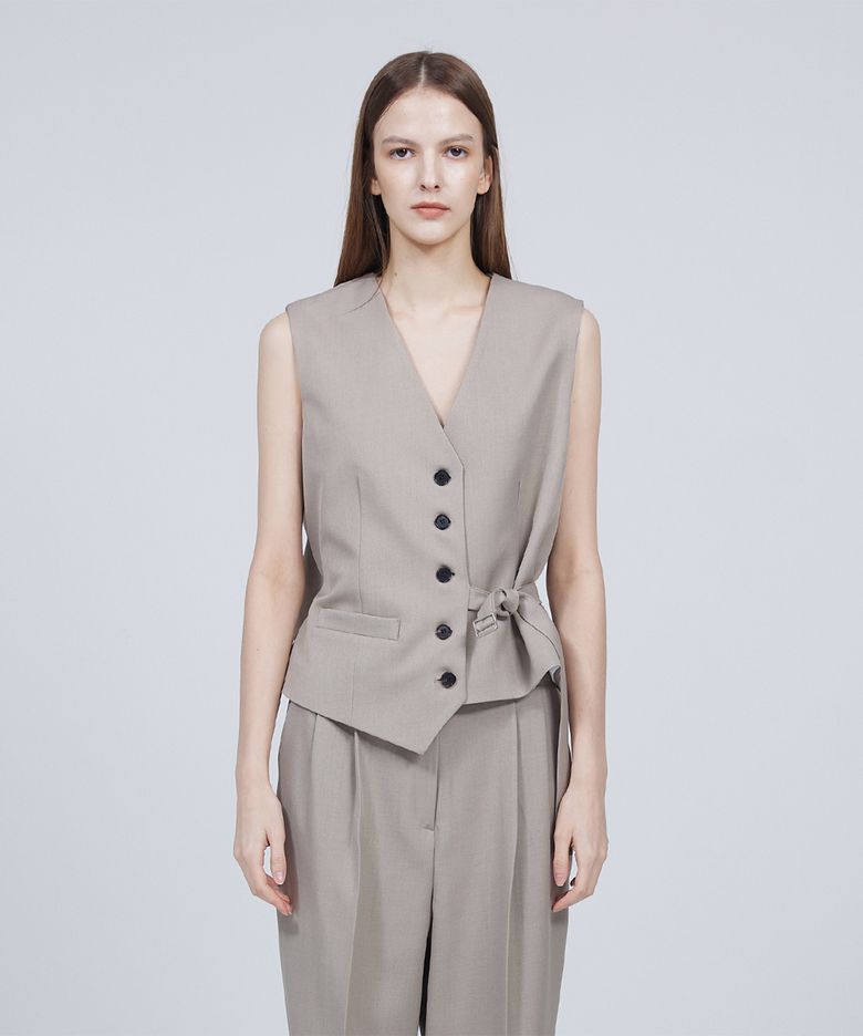 [ESSENTIAL] Side strap button vest