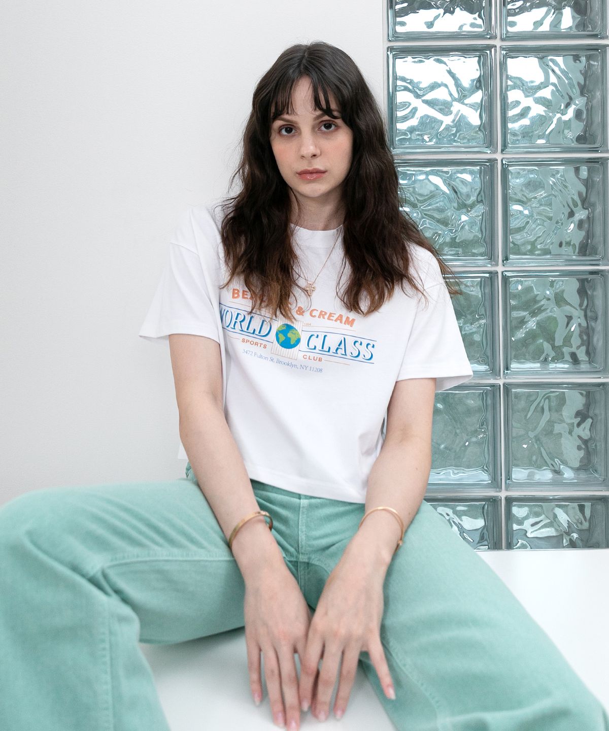 비치스앤크림(BEACHESANDCREAM) [CROP FIT]WORLD CLASS S.C SHORT SLEEVES-WHITE