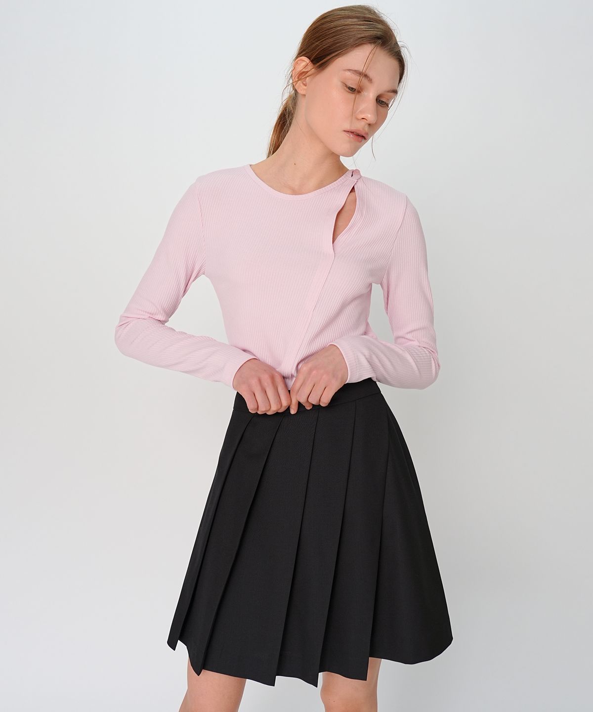 폴앤앨리스(PAUL&ALICE) UNBALANCED BUTTON TEE / 3COLORS