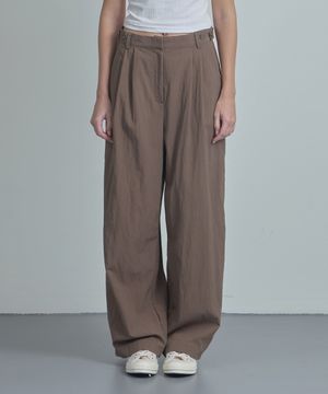 Breeze Two-Tuck Wide Slacks-Brown