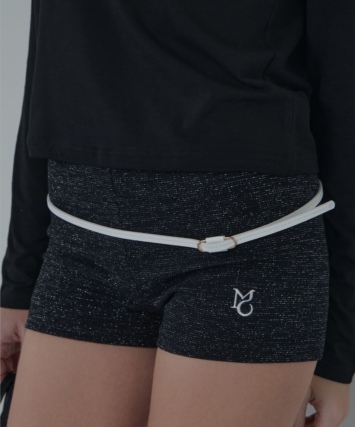 무아르모아(MOIREMOA) Twinkle Micro Shorts-Black