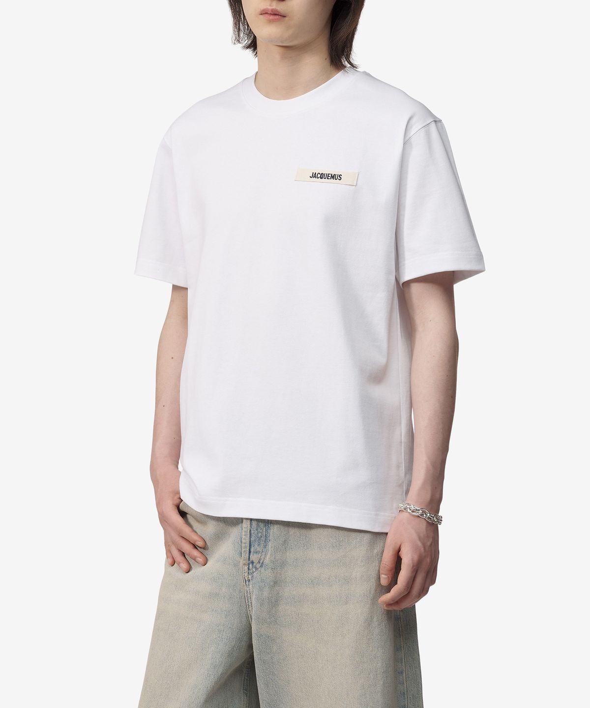 자크뮈스(JACQUEMUS) 남성 르 티셔츠 그로스 그레인 반소매 티셔츠 - 화이트 / 245JS2082125100