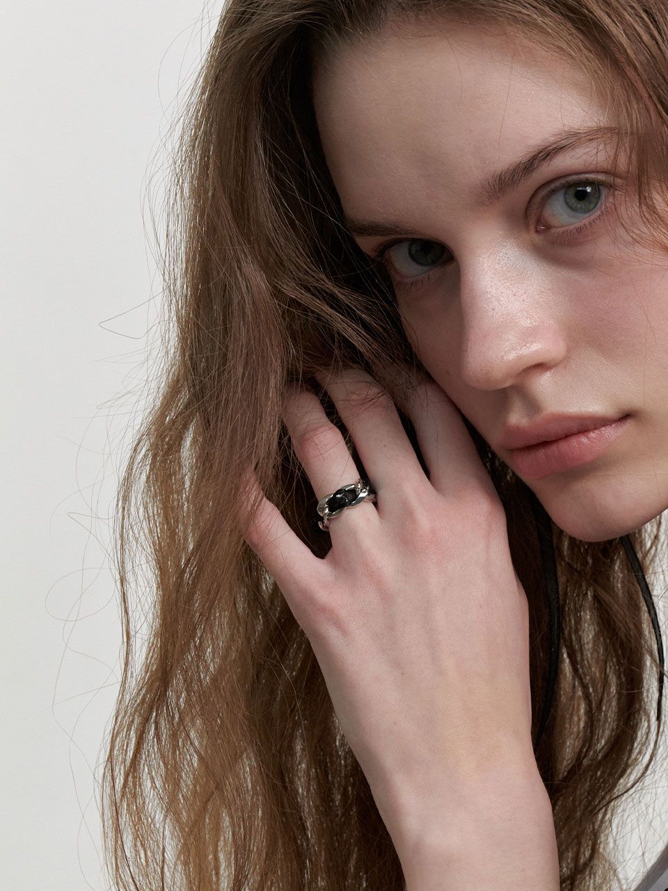 MUSINSA | LOVE ME MONSTER Sheer Ribbon Chain Ring (L241MRI060)