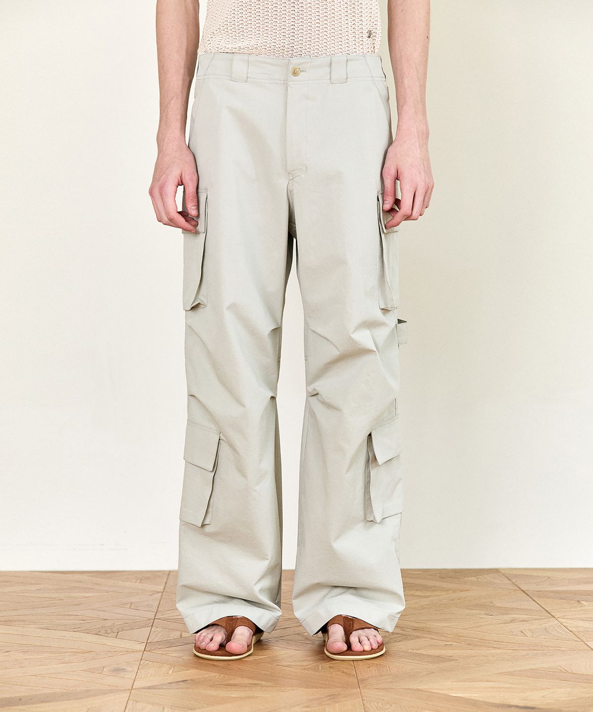 호이테(HEUTE) HET STRAP COTTON CARGO PANTS (GREY)