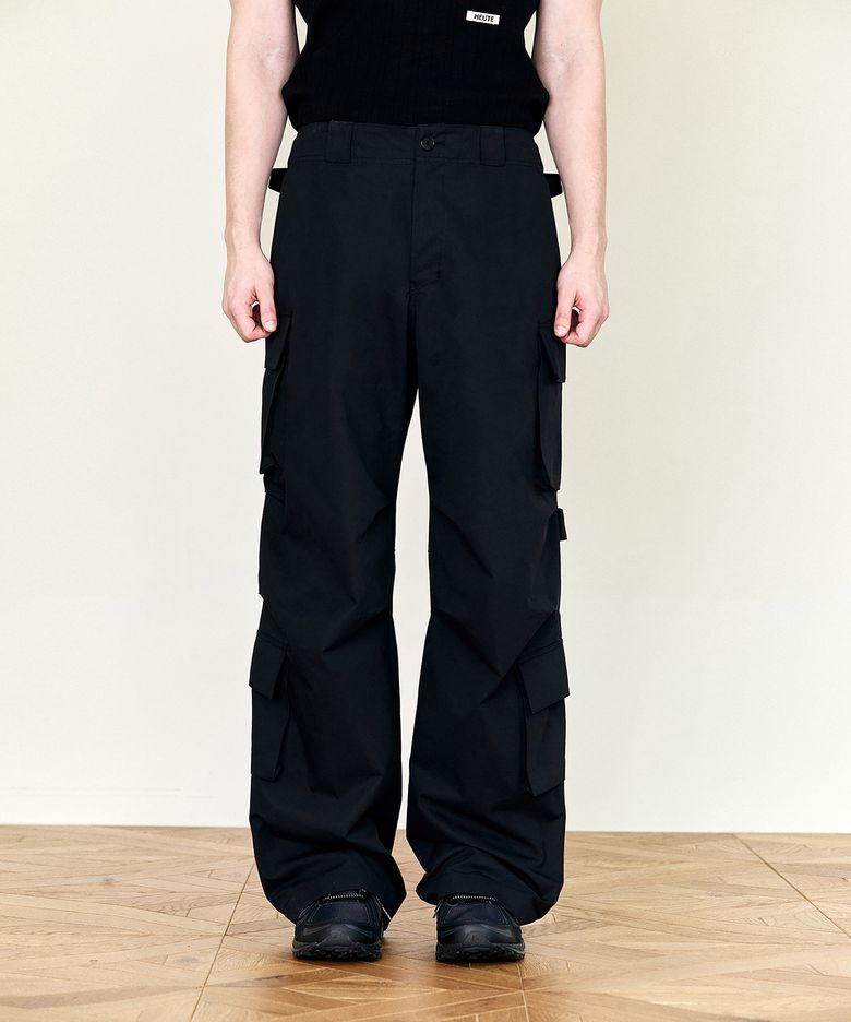 HET STRAP COTTON CARGO PANTS (BLACK)