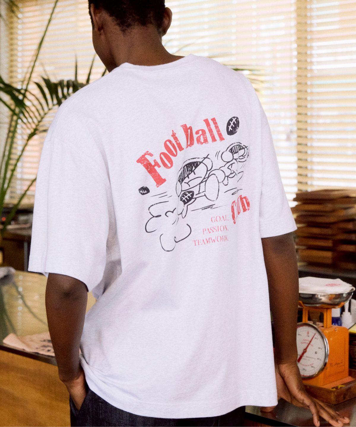 디써티원(DTHIRTYONE) Signal boy Football Club T-shirt (MELANGE GREY)