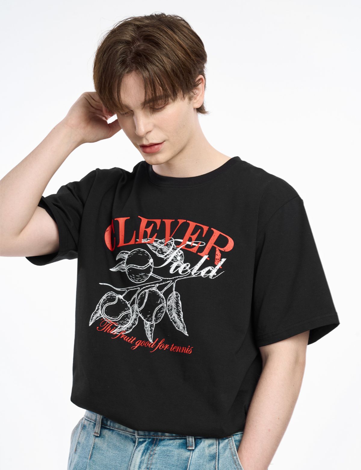 클레버필드(CLEVER FIELD) 과일 모티브 오버핏 MAN 티셔츠_블랙