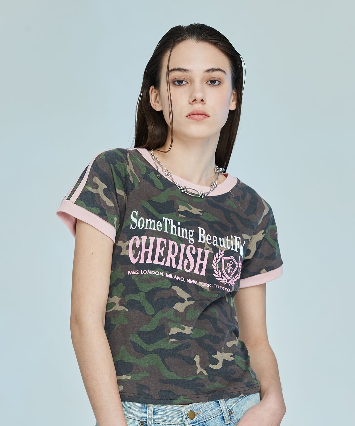 라티젠(LARTIGENT) L10 CHERISH TRACK T-SHIRT(KHAKI)