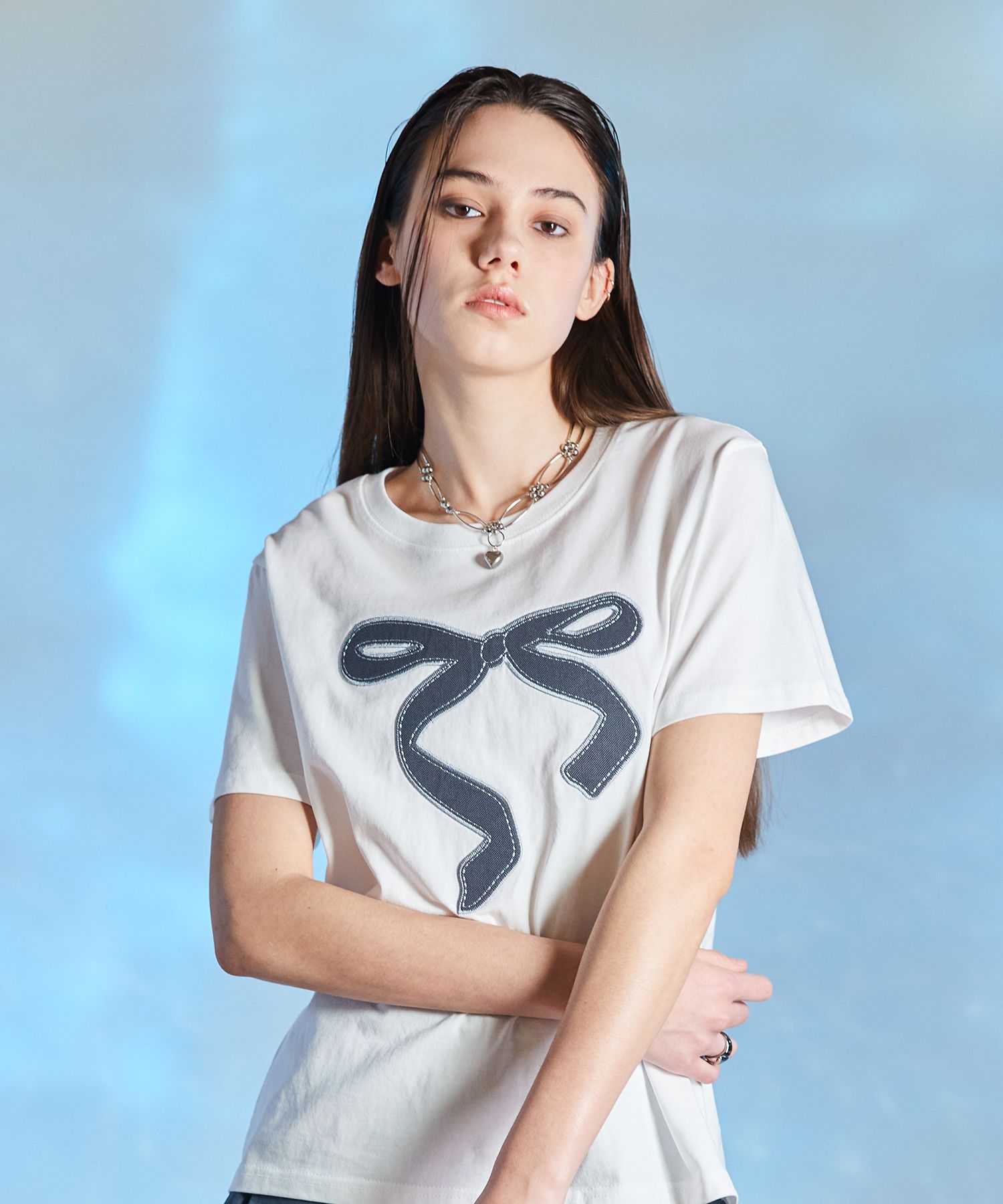 LARTIGENT☆L10 PATCH RIBBON T-SHIRT MUSINSA | LARTIGENT L10 PATCH RIBBON T-SHIRT(WHITE)