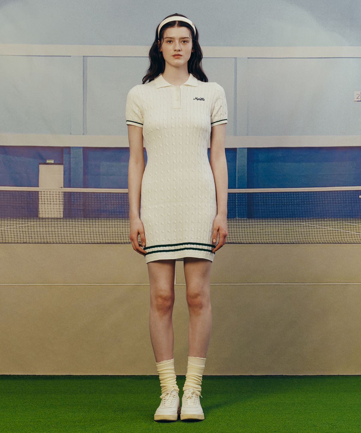 마리떼 스포츠(MARITHÉ SPORT) MOUVEMENT CABLE COLLAR KNIT DRESS ivory