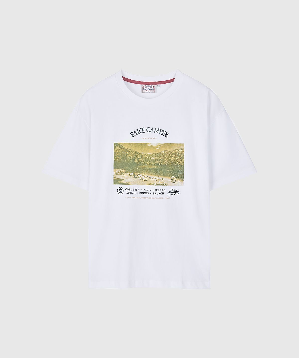 페이크캠퍼(FAKE CAMPER) 캠핑 데일리 그래픽 반팔티셔츠 [WHITE]