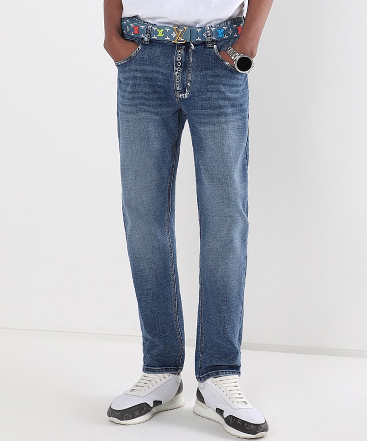 스트라이크(STRIKE) Slub Blue Wash Eyelet Jeans (SLIM)