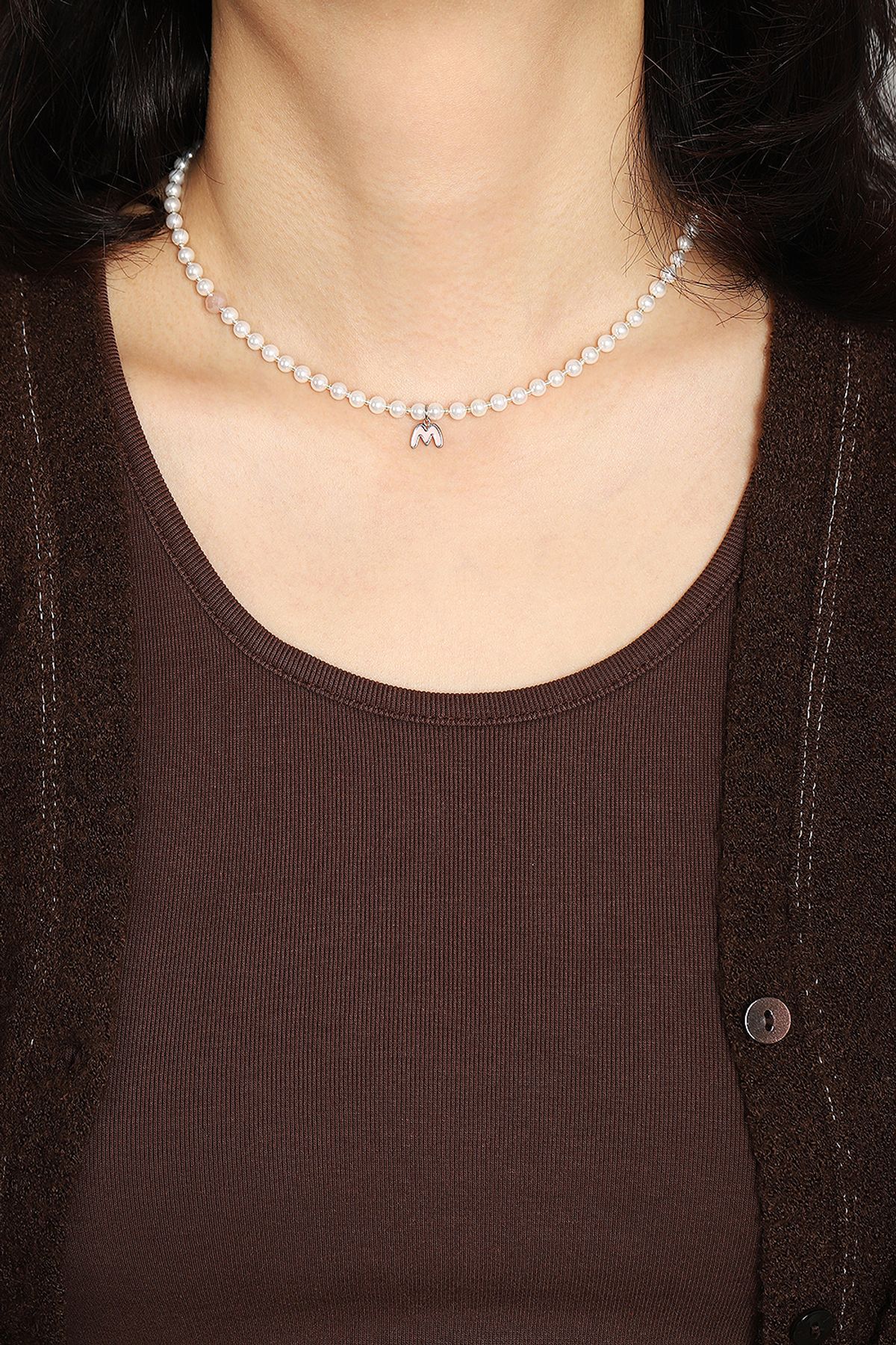 모드곤(MODGONE) 미니 이니셜 진주 목걸이 MIni Initial Pearl Necklace