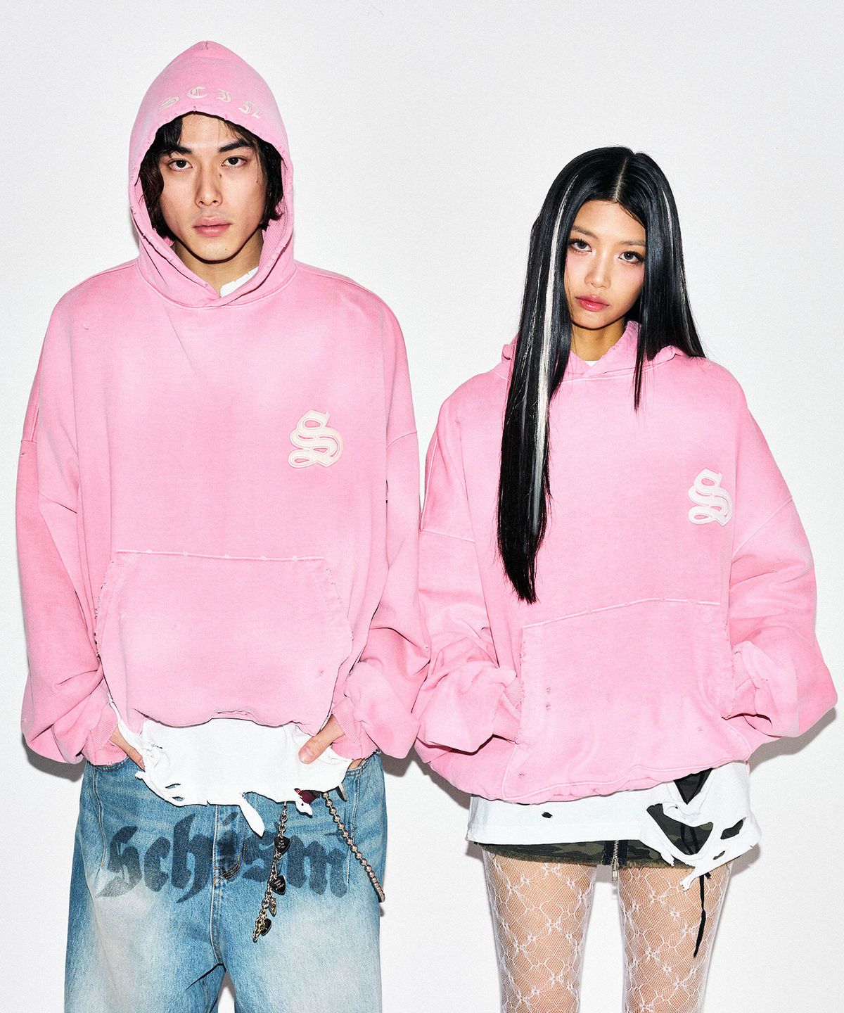 스키즘 인듀싱(SCHISM INDUCING) LEATHER PATCH HOODIE, PINK