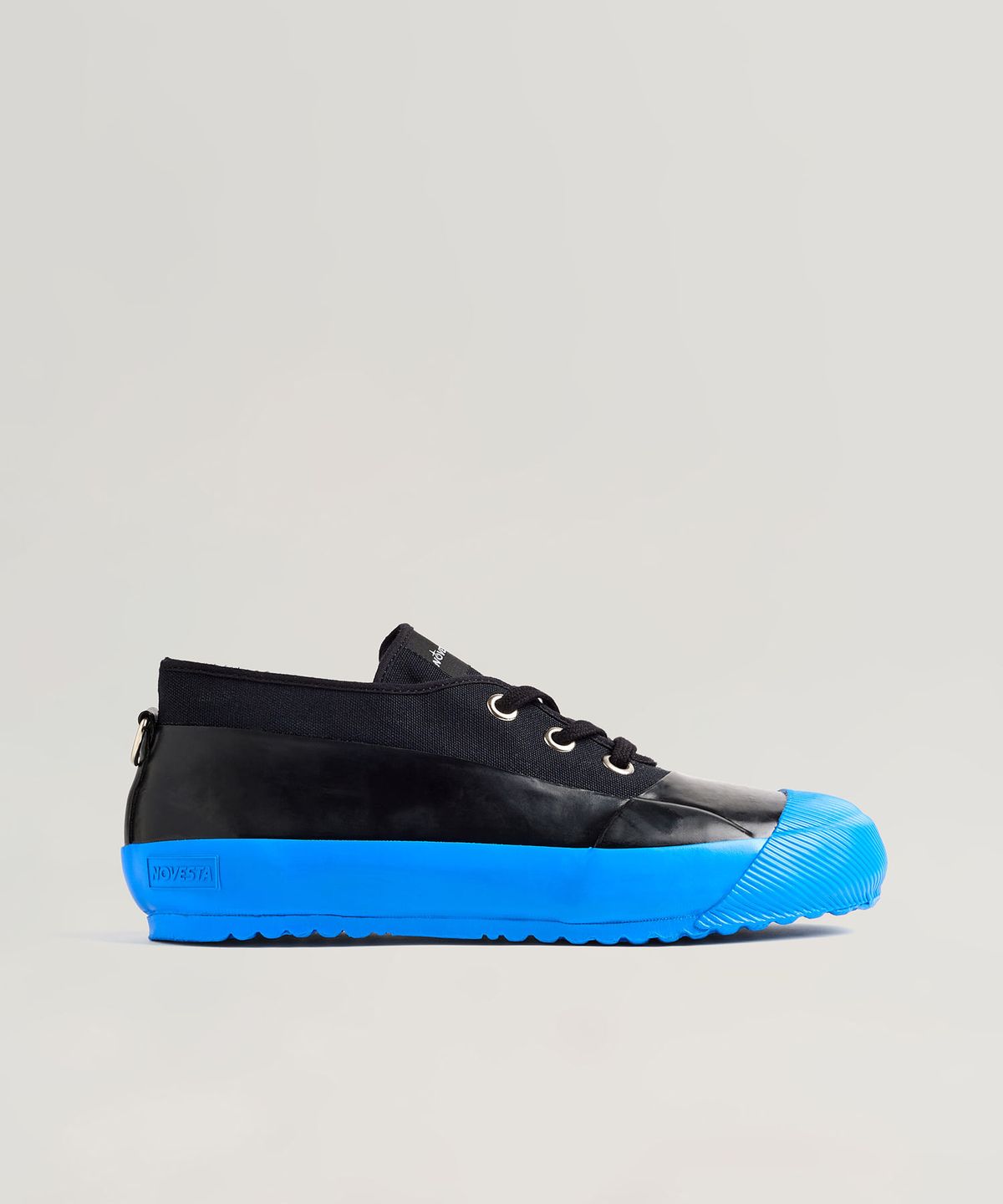 노베스타(NOVESTA) 러버 스니커즈 로우 Black/Blue
