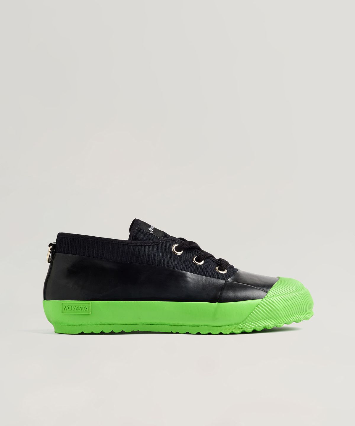 노베스타(NOVESTA) 러버 스니커즈 로우 Black/Green