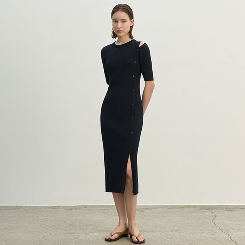 ESSENTIAL HEBA CUTOUT KNIT DRESS(OP-6174)