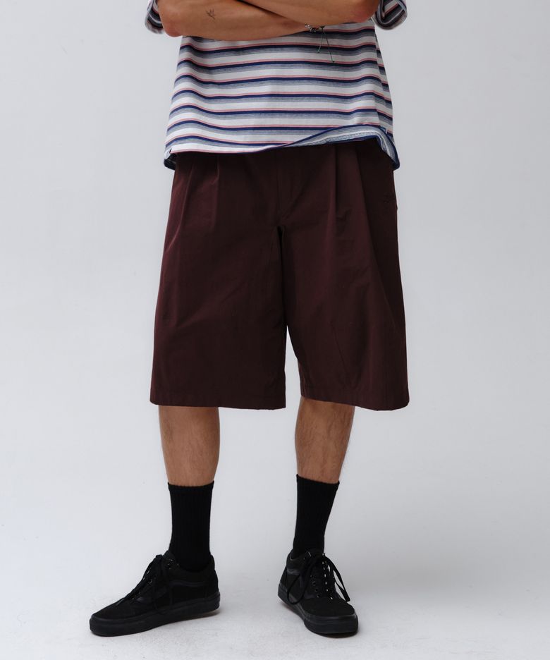 투턱 쇼츠 2 TUCK SHORTS