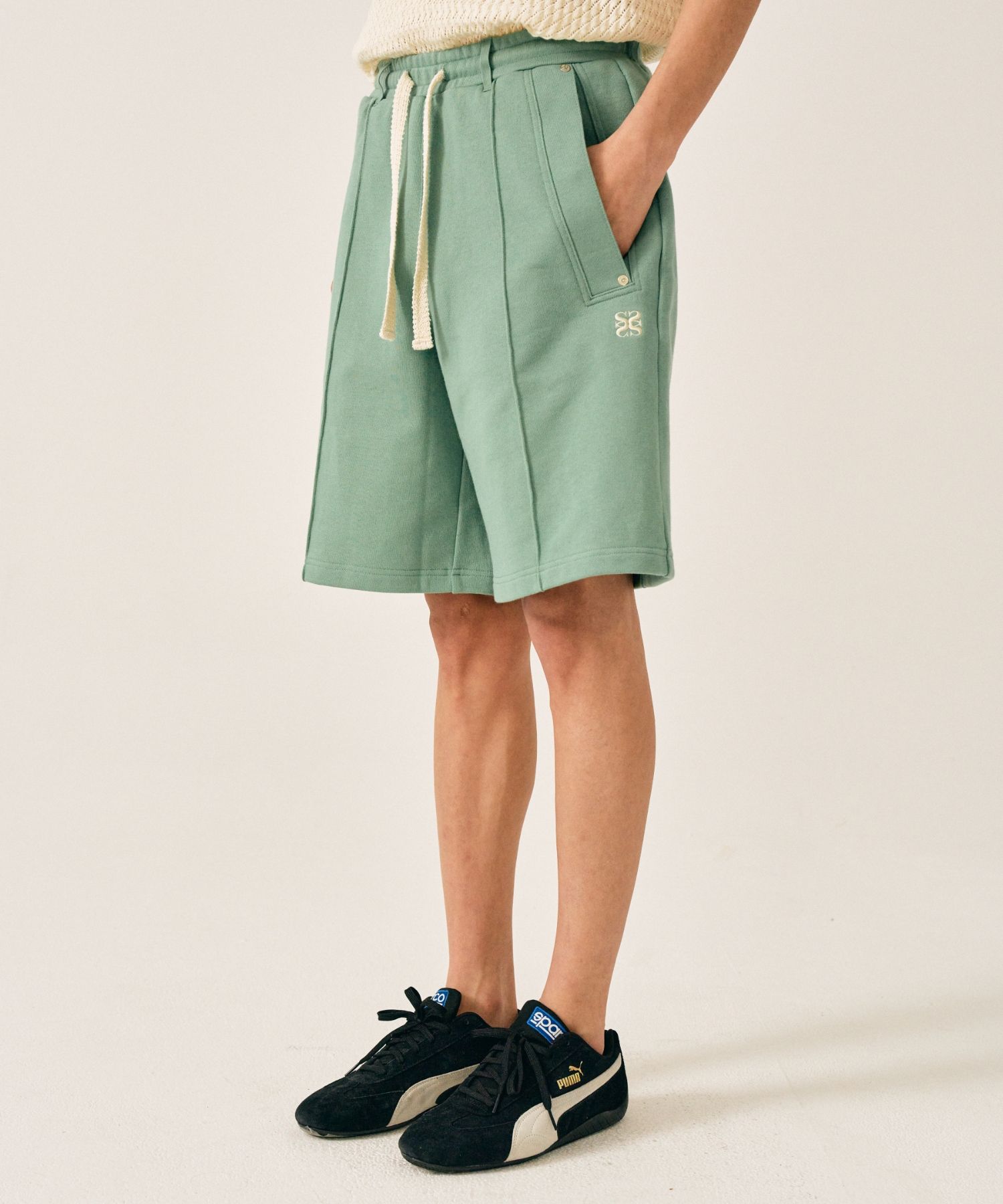 MUSINSA | SATUR Theo Cotton Bermuda Pants Sage Green