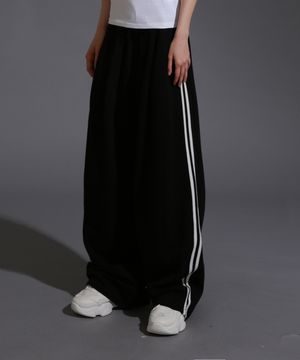 투테이핑 핀턱 와이드 트레이닝 팬츠 [블랙]