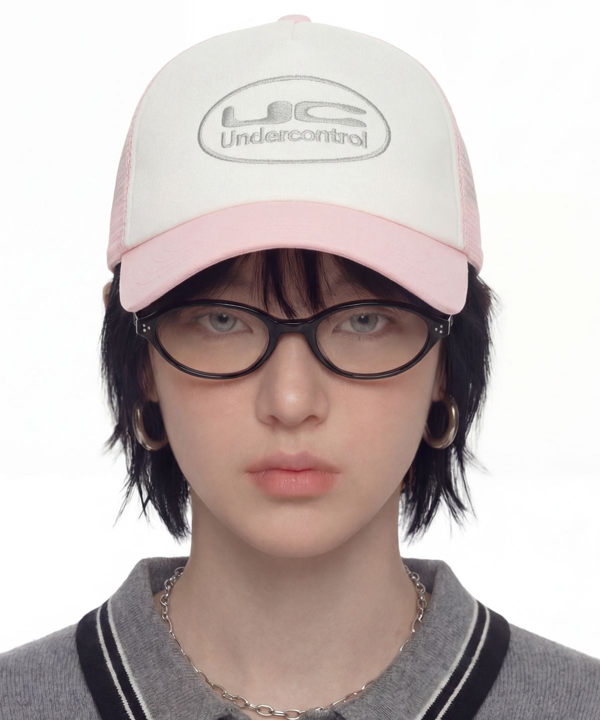 언더컨트롤(UNDERCONTROL) 여름 메쉬 햇빛 차단 로고 배색 볼캡 남녀공용 야구모자 UC CIRCLE / MESH TRUCKER B B / L PINK